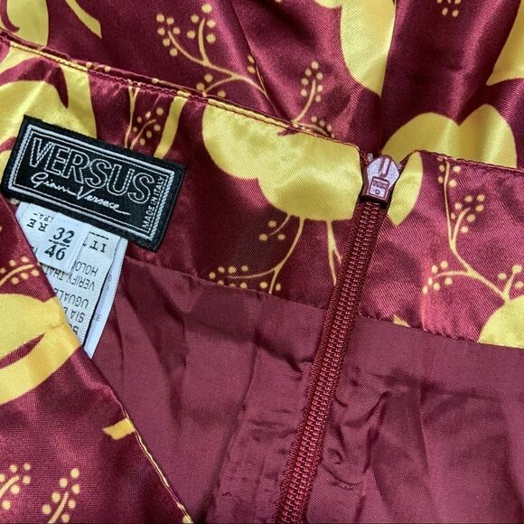 Versus by Giani Versace Vintage Satin Floral Skirt - Picture 3 of 12